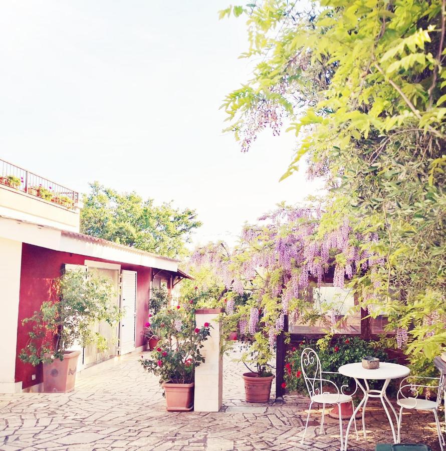 B&B Villa Lena トゥーリ エクステリア 写真